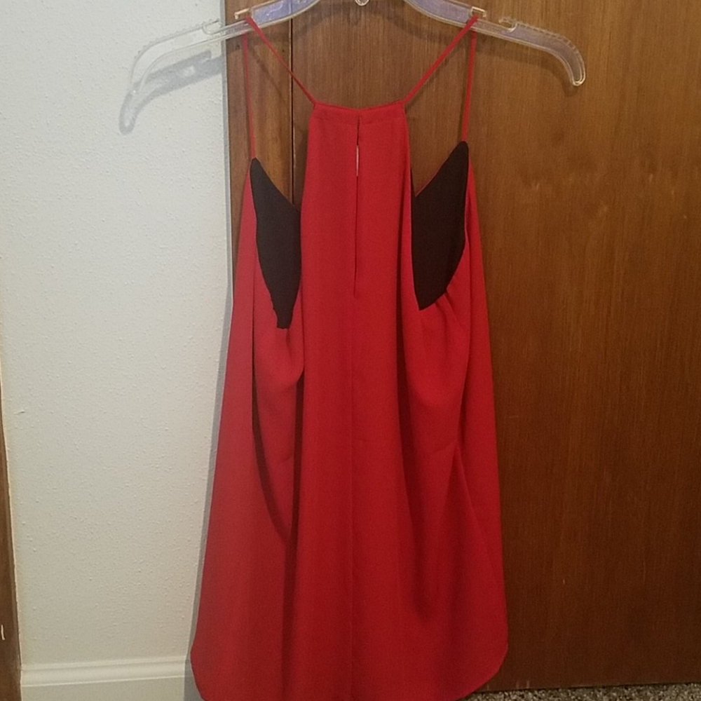 Express Reversable Spagetti Strap Tank - Picture 3 of 4